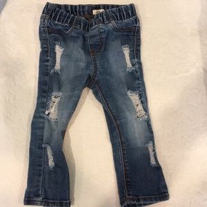 3 for $10 OshKosh Jeggings 18 months